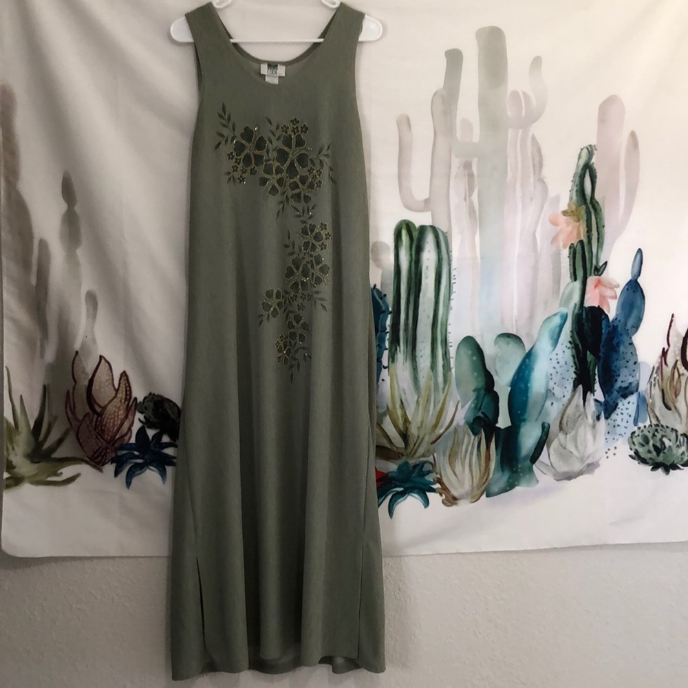 Vintage Embellished Sleeveless Dress